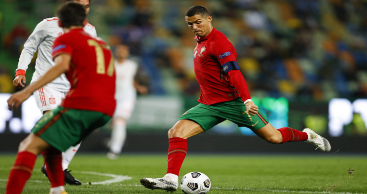 费罗尔竞赛vs皇家阿维勒斯直播_费罗尔竞赛vs皇家阿维勒斯直播赛事_免费费罗尔竞赛vs皇家阿维勒斯直播-24直播